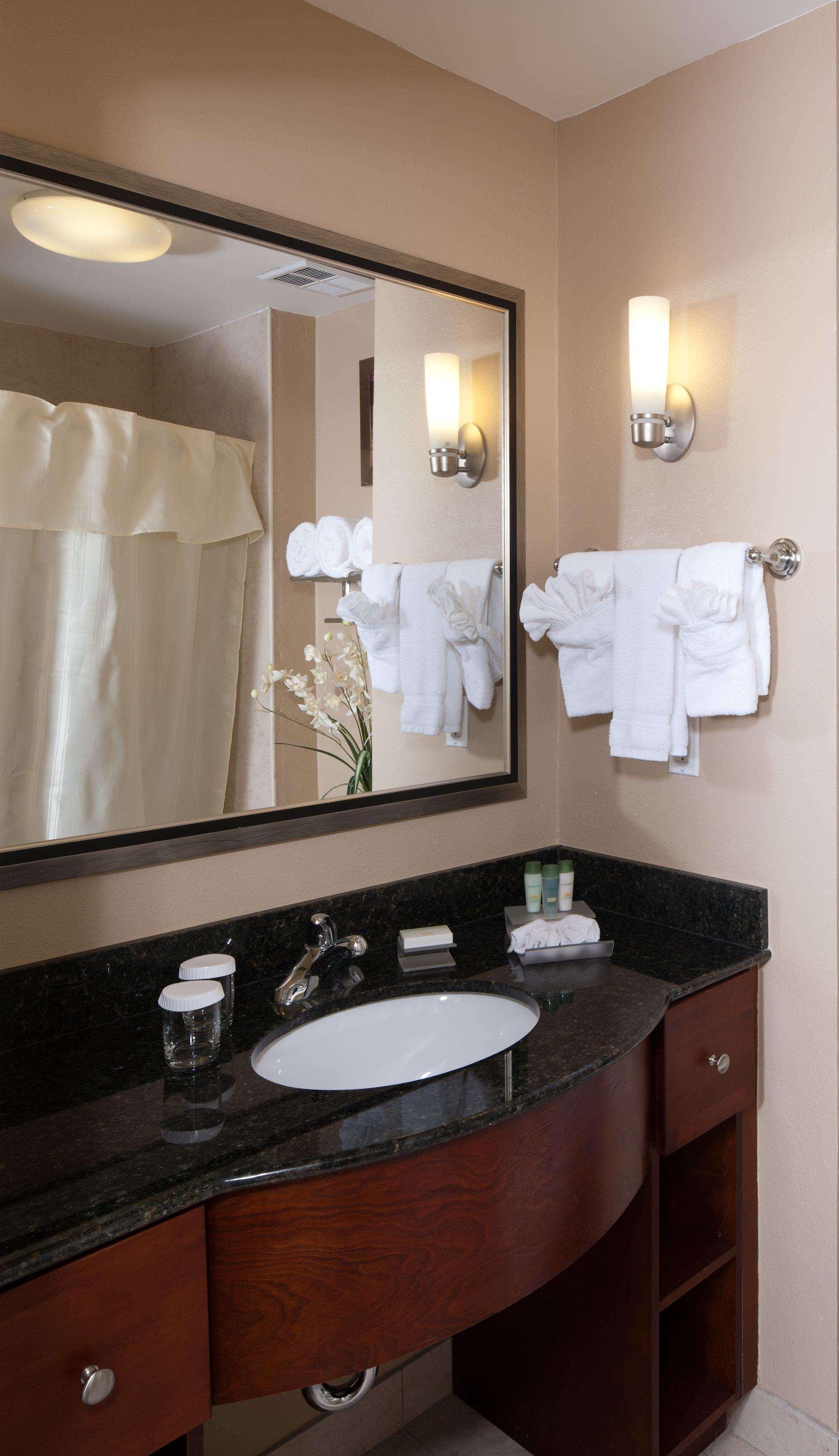 Hotel Homewood By Hilton Boston/andover